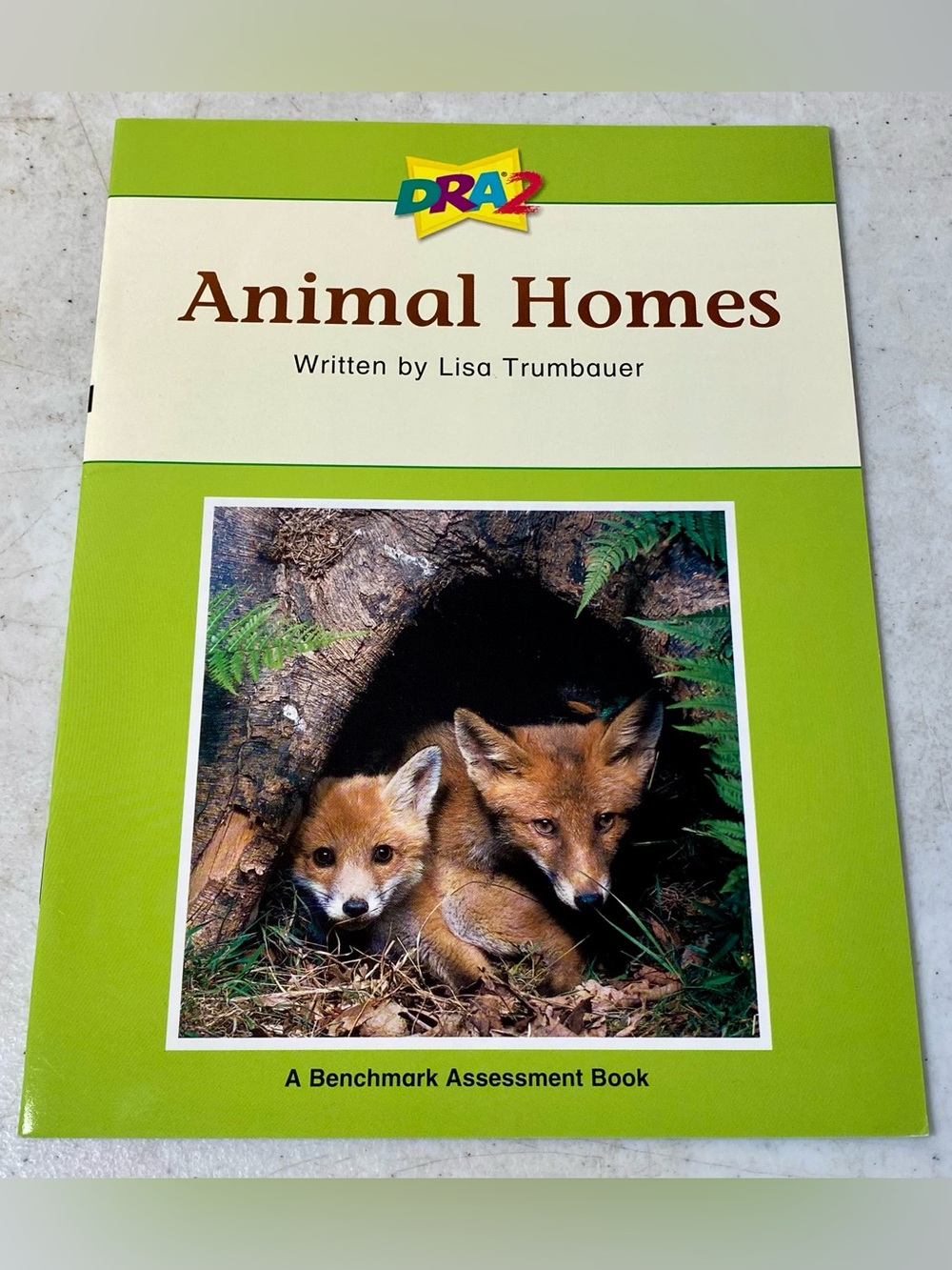 Animal Homes (A Benchmark Assessment Book Level 16) - Paperback - VG - Trumbauer